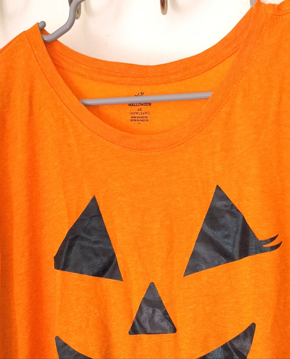 Women's Orange Pumpkin Graphic Short Sleeve Tee
